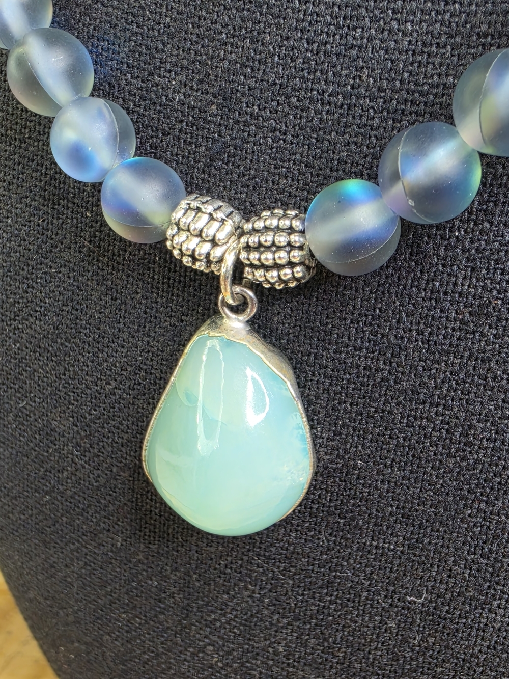 Handcrafted Blue Druzy Pendant Necklace - Unbranded - Picture 3 of 6